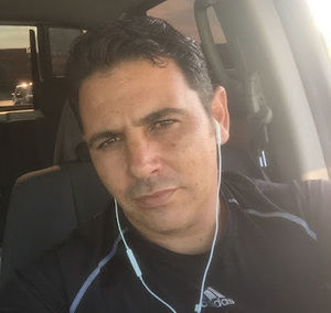 Meet your Posher, Alayn